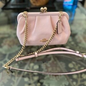 Coach Nora Kisslock Crossbody C2876 Pale Pink Leather Frame Bag Purse EUC